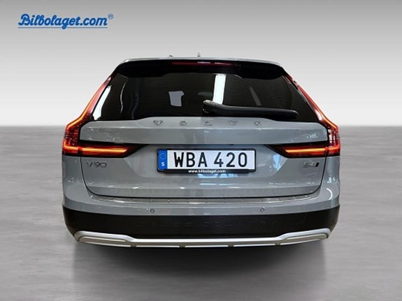 Volvo V90 Cross Country 6 of 19