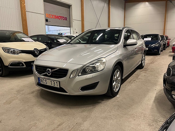Volvo V60 6 of 12
