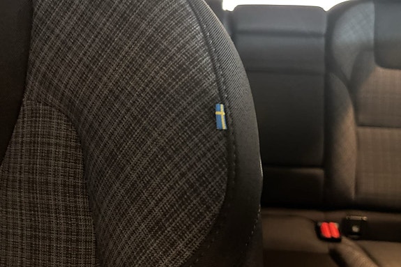 Volvo XC60 22 of 23