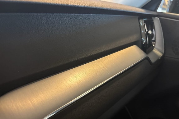 Volvo XC60 21 of 23