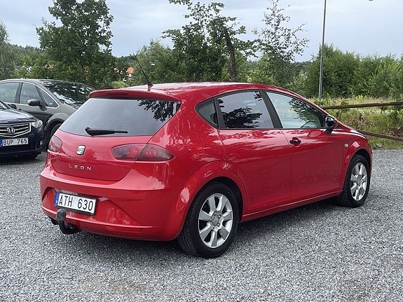 Seat Leon 3 of 5