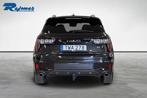 Lynk & Co 01 5 of 23