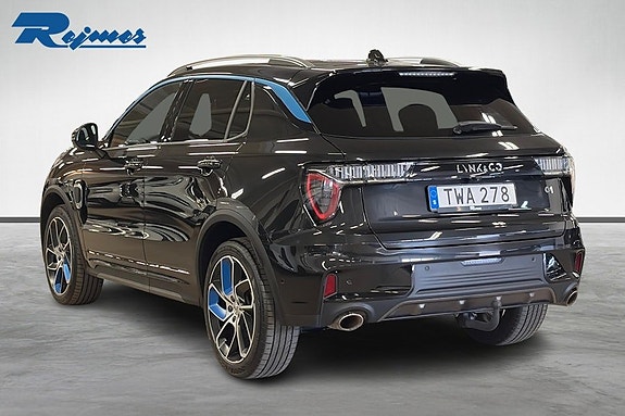 Lynk & Co 01 6 of 23