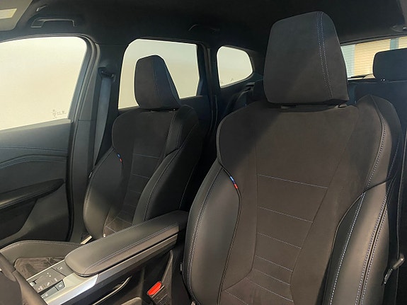BMW X1 3 of 5