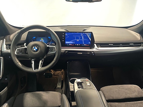 BMW X1 4 of 5