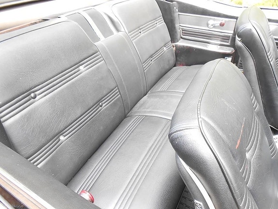 Buick Wildcat 16 of 24
