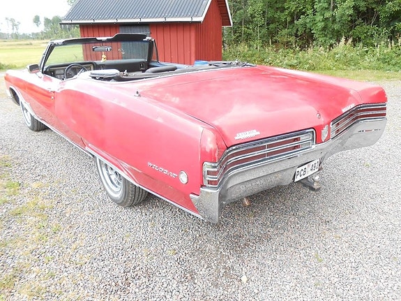 Buick Wildcat 6 of 24