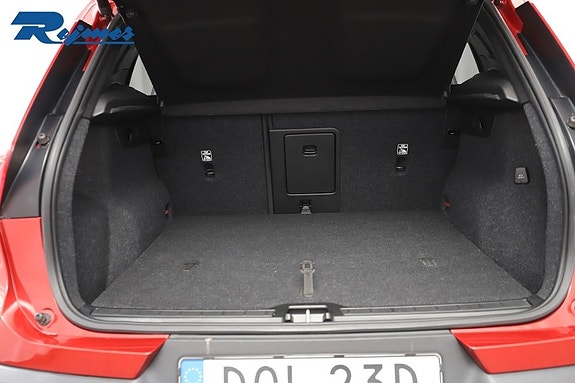 Volvo XC40 21 of 27