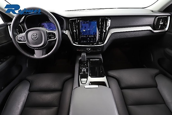 Volvo V60 2 of 27