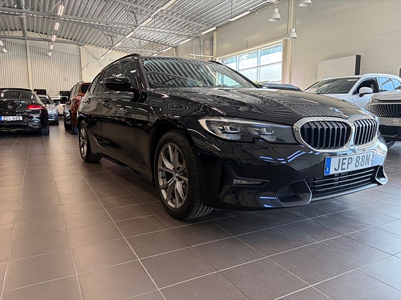 BMW 320d 6 of 23