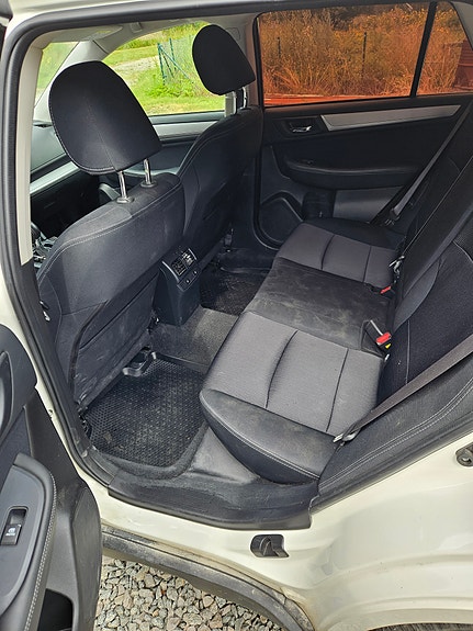 Subaru Outback 5 of 5