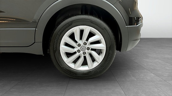 Volkswagen T-Cross 6 of 13