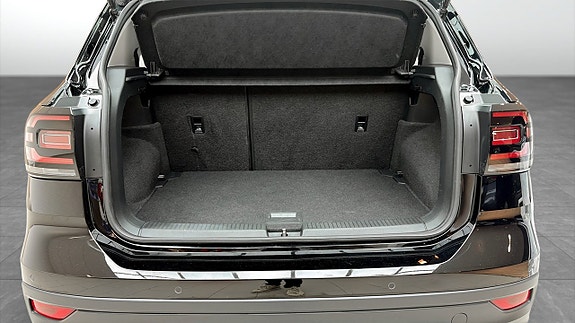 Volkswagen T-Cross 13 of 13