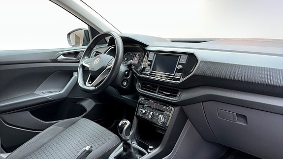 Volkswagen T-Cross 11 of 13