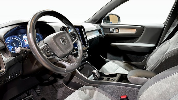 Volvo XC40 11 of 20