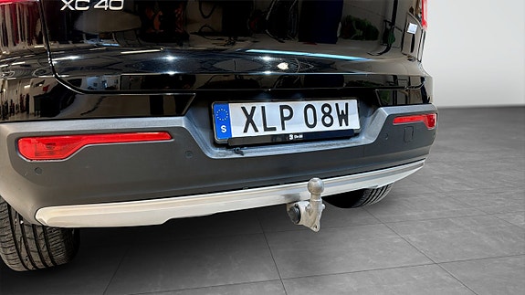 Volvo XC40 6 of 20