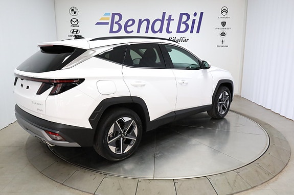 Hyundai Tucson 14 of 25