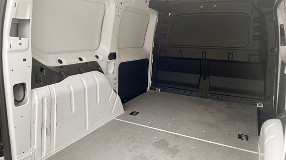 Volkswagen Caddy 11 of 12