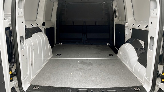 Volkswagen Caddy 12 of 12