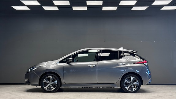Nissan Leaf 5 of 5