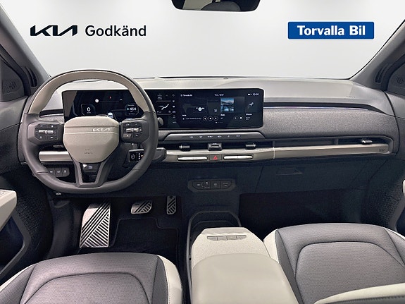 Kia EV3 8 of 16