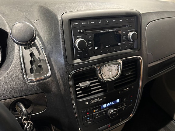 Lancia Voyager 8 of 13