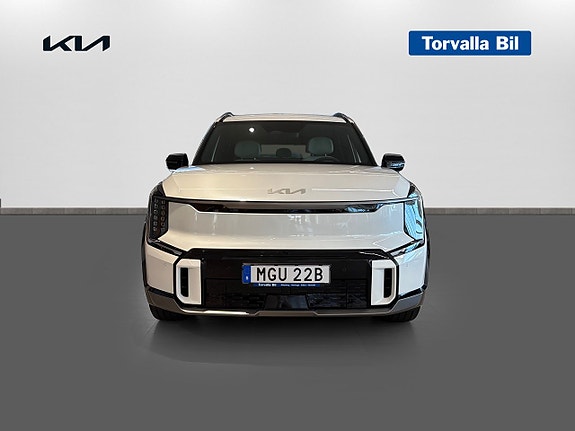 Kia EV9 2 of 5