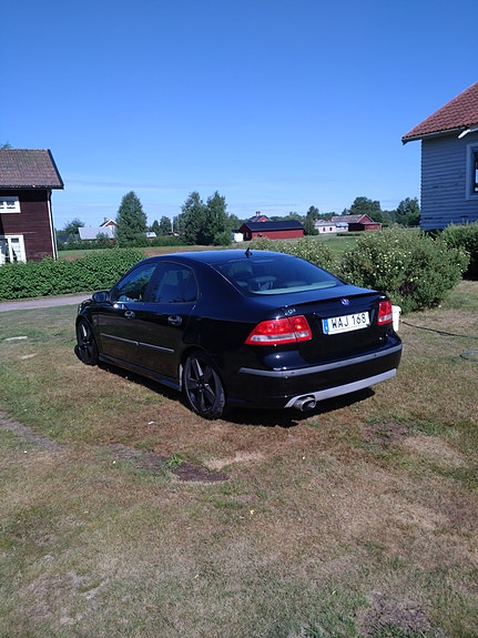 Saab 9-3 2 of 5