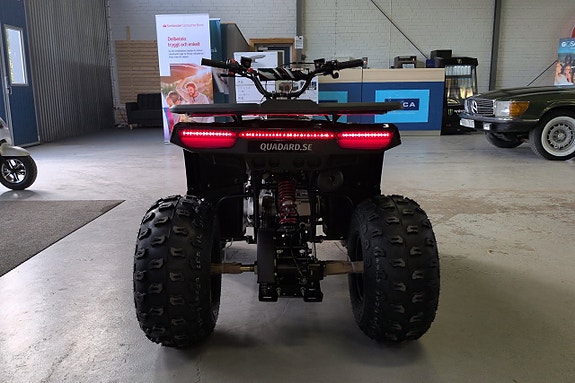 Quadard UA 125 Barnfyrhjuling Från 300 kr/mån 5 of 11