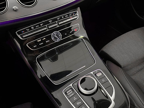 Mercedes-Benz E200 d 7 of 11