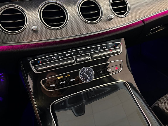 Mercedes-Benz E200 d 8 of 11