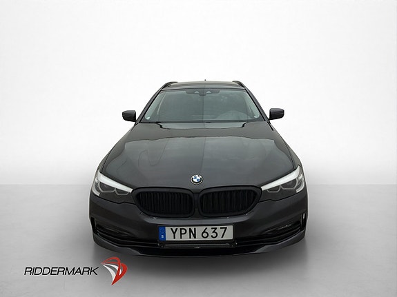 BMW 520d 2 of 5