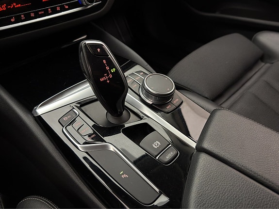 BMW 520d 24 of 30
