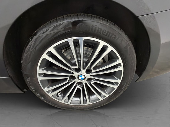 BMW 520d 30 of 30