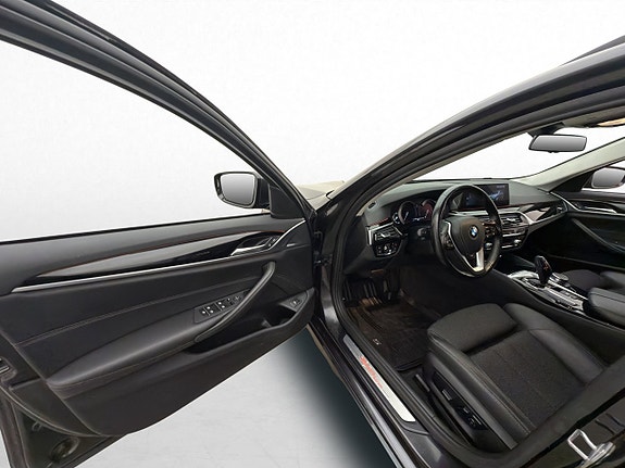 BMW 520d 10 of 30