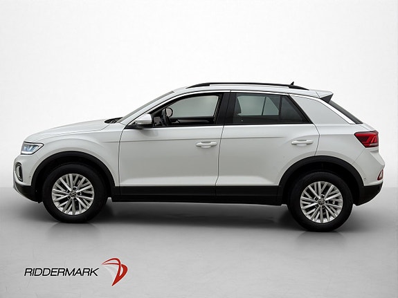 Volkswagen T-Roc 4 of 5