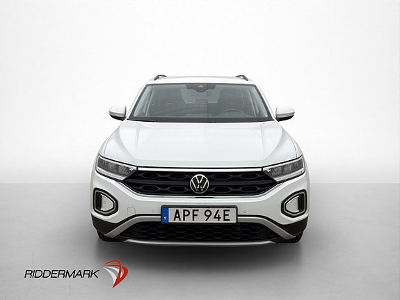 Volkswagen T-Roc 2 of 5