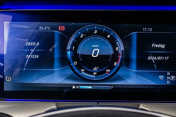 Mercedes-Benz E220 d 20 of 22