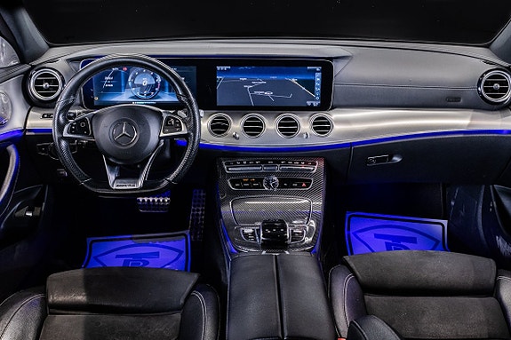 Mercedes-Benz E220 d 15 of 22