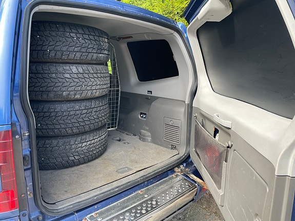 Mitsubishi Pajero 4 of 4