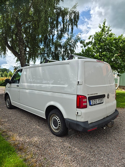 Volkswagen Transporter 4 of 5