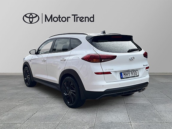 Hyundai Tucson 2 of 5