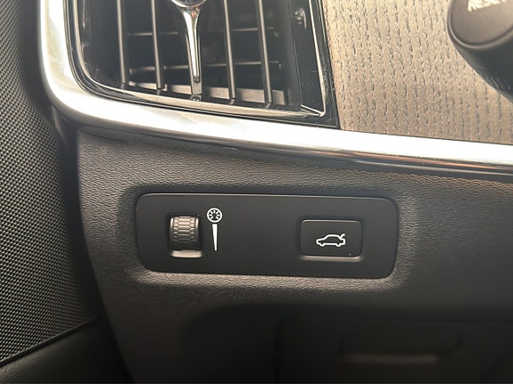 Volvo V90 29 of 30