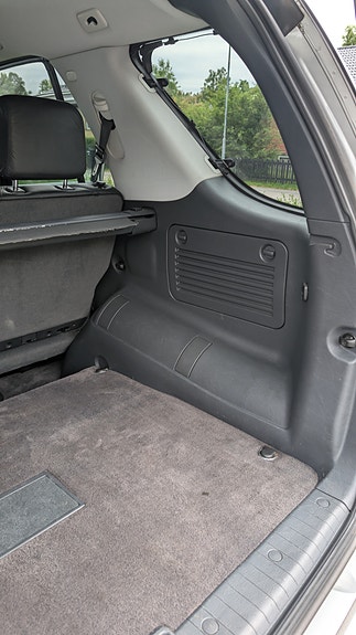 Mercedes-Benz ML55 12 of 15
