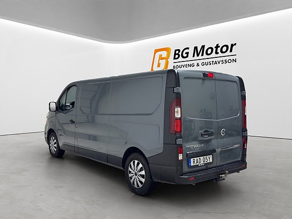 Nissan Primastar 6 of 8