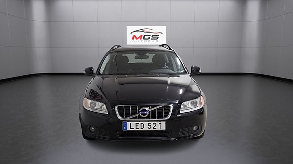 Volvo V70 5 of 5