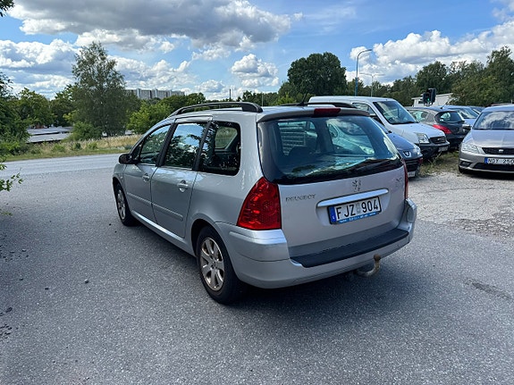 Peugeot 307 3 of 5