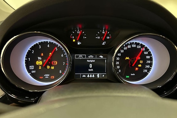 Opel Astra 12 of 15