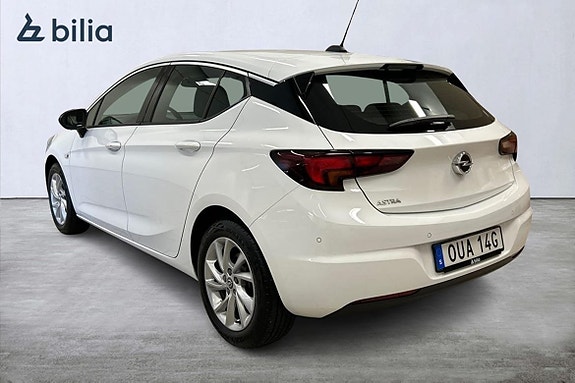 Opel Astra 2 of 5