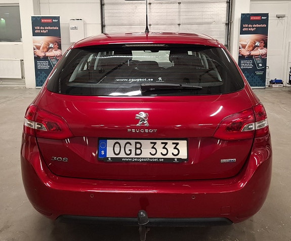 Peugeot 308 SW 9 of 25